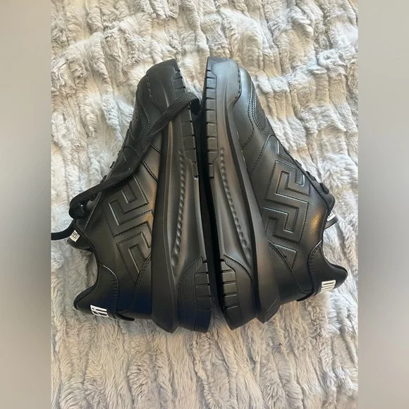 Versace Greca Odissea Sneakers size 40 NWT - Picture 4 of 12